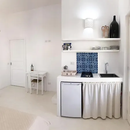 Agata B&B 리파리
